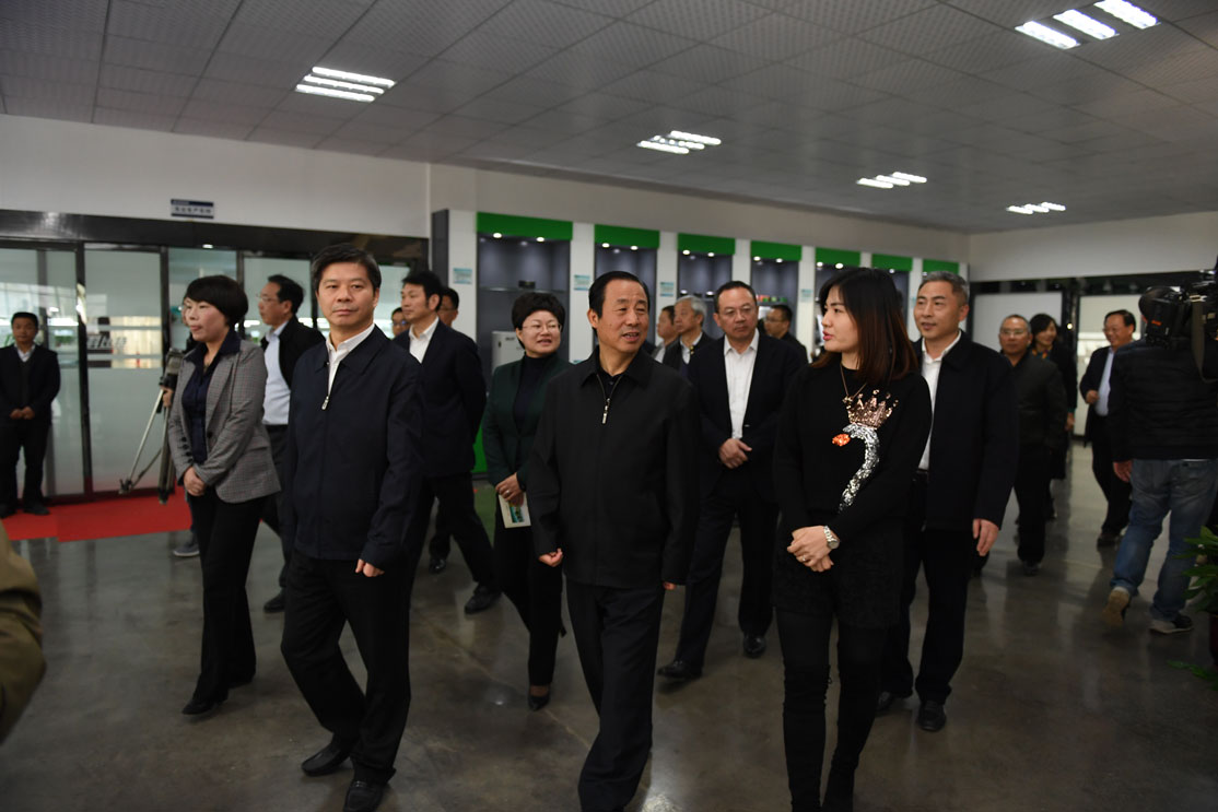 湖南省委副书记、省长许达哲调研开云官方注册