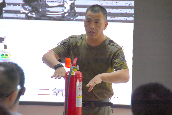 开云官方注册防雷开展消防培训学习
