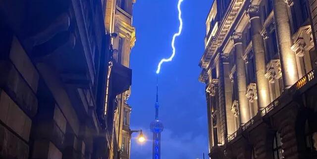 开云官方注册防雷解析上海东方明珠“接闪”