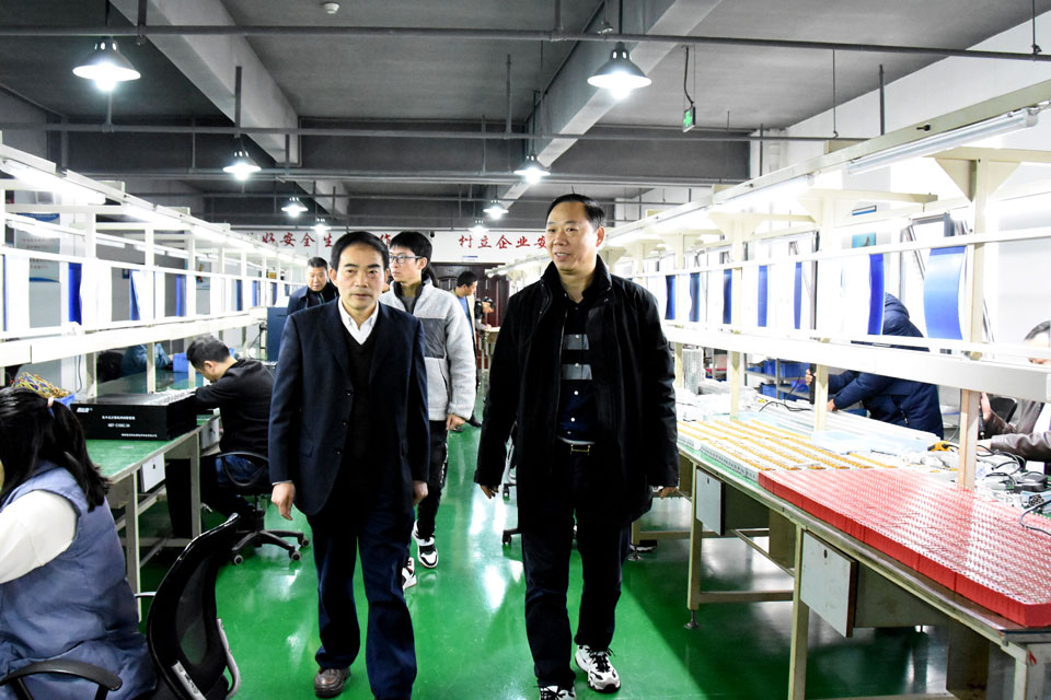 竹溪县政府领导调研开云官方注册