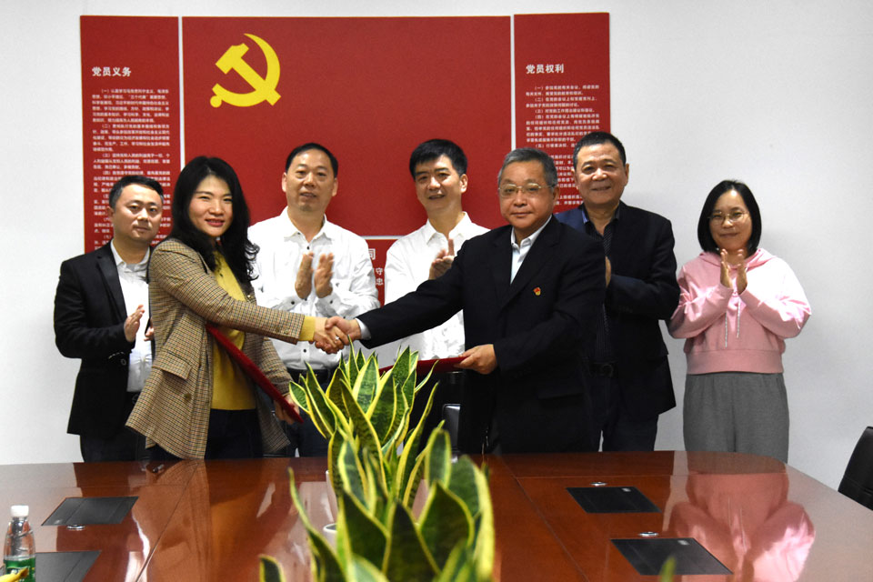 强强联合 共创未来 |开云官方注册防雷与中国能建湖南院签订战略合作协议